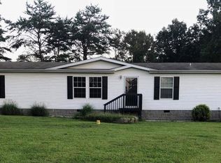 266 Log Cabin Rd, Berea, KY 40403