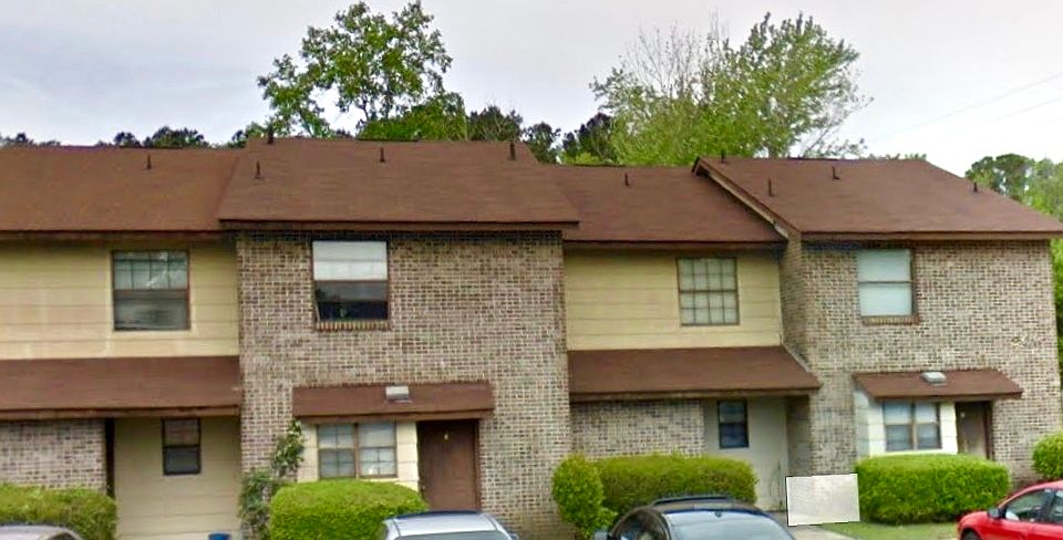1st image of 209 E Manor Dr Unit 4