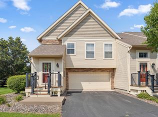 11103 Club West Cir NE UNIT D, Blaine, MN 55449