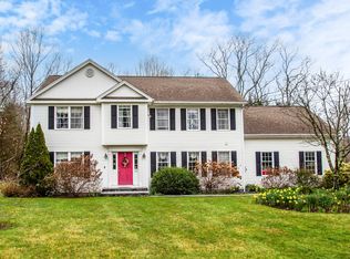 68 Sycamore Ave, Woodbury, CT 06798