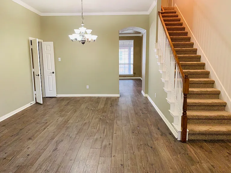 4225 Bonita Dr — Photo 3
