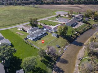 520 Rosie Ln N, Mandan, ND 58554