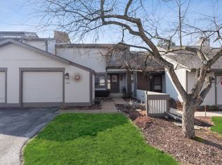 116 Viola Ct, Rolling Meadows, IL 60008