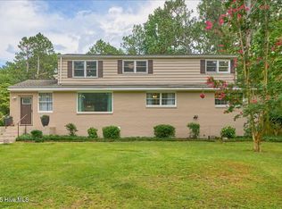 825 N Saylor St, Southern Pines, NC 28387