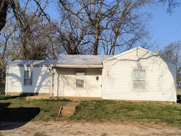 123 Dunnegan Street, Dunnegan, MO 65640