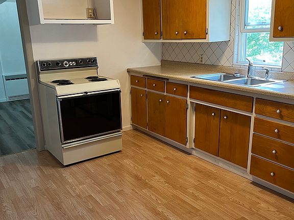 2nd image of 1745 N Mason St #B