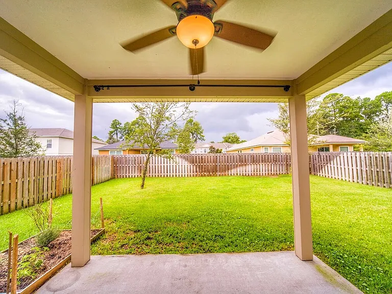 11733 Lake Bend Cir — Photo 22
