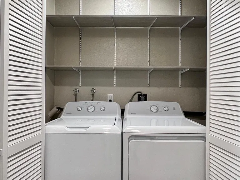 4080 Rosenda Ct #204 — Photo 14