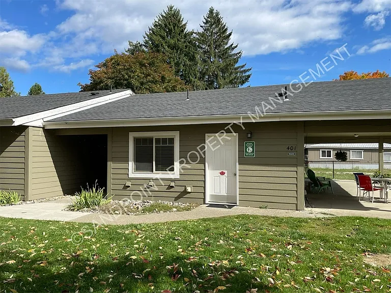 910 N Division Ave #208 — Photo 8