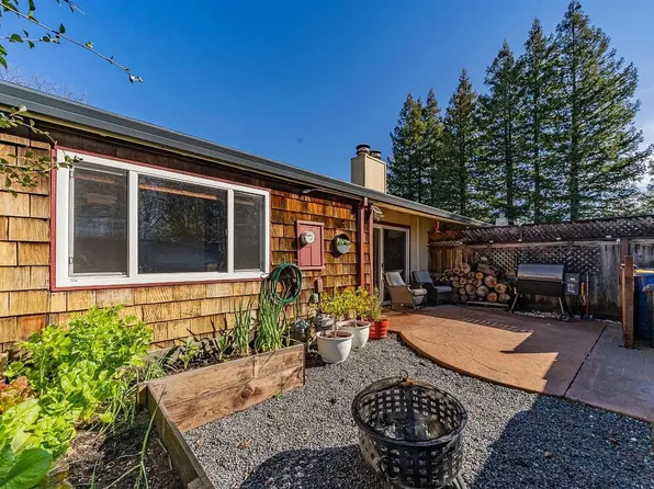 405 Woodbine Way, Windsor, CA 95492