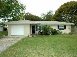 1113 2nd Ave NW, Largo, FL 33770