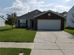 5211 Valcourt Rd, Charlotte, NC 28216