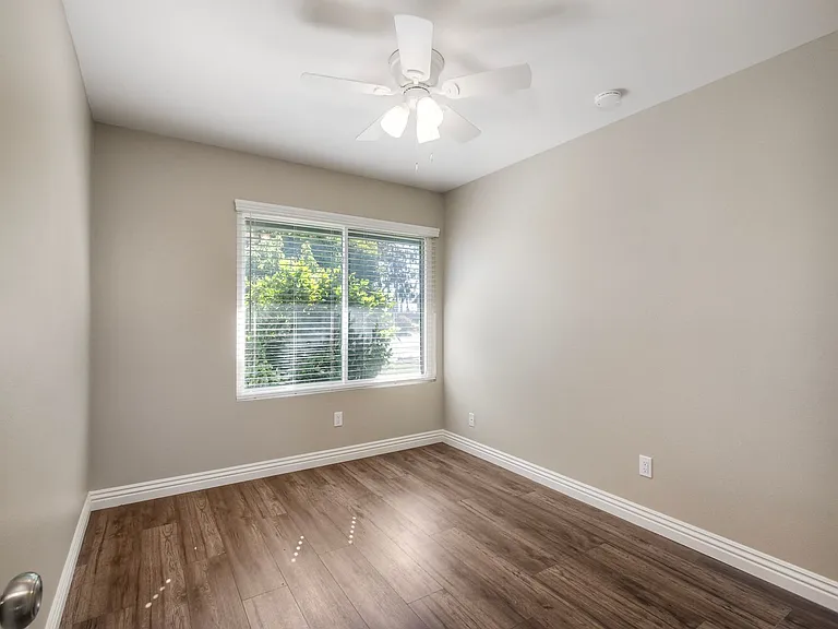 344 Rancho Vista Pl — Photo 12