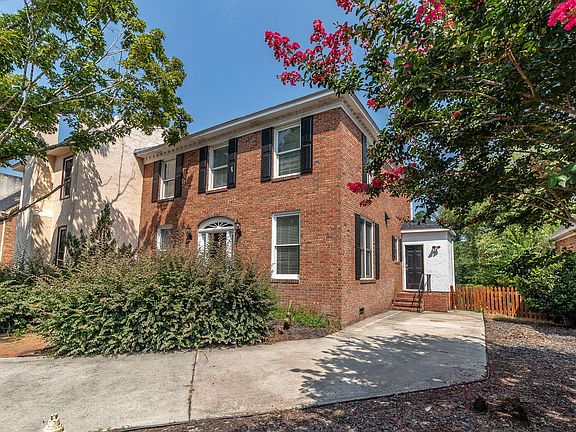2nd image of 2531 Tupelo Drive