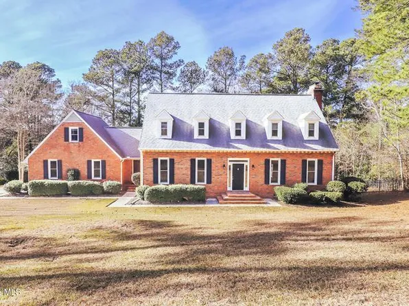 809 Houndslake Dr, Aiken, SC 29803