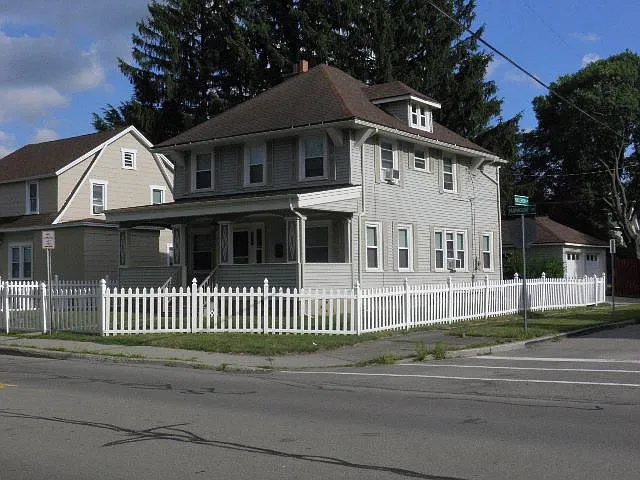 379 Fairmount Ave photo 1