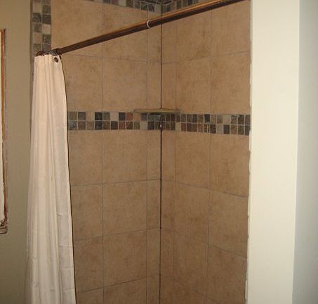 5th image of 941 Maloney Ave