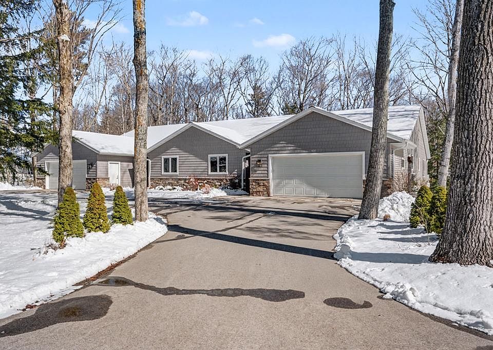 1st image of 2466 N Oaks Cir #2902