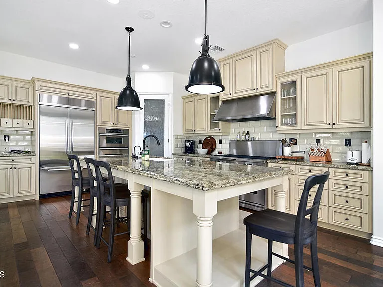4011 Adriatic St — Photo 4