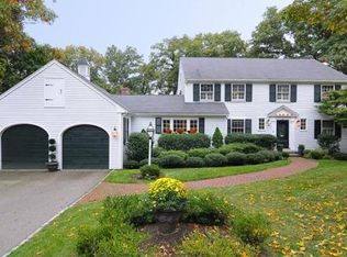 15 Deerfield Rd, Wellesley, MA 02481