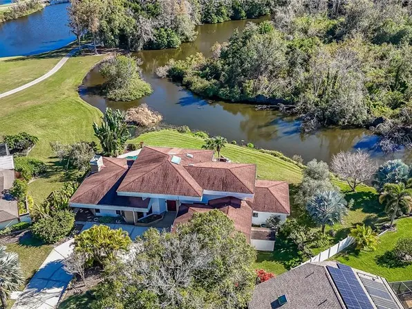 4302 Carrollwood Village Dr, Tampa, FL 33618