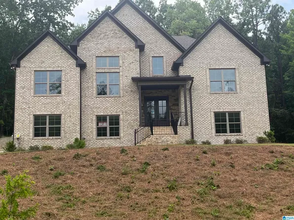 2052 Grey Oaks Ter, Pelham, AL 35124