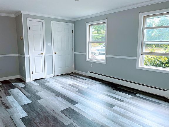 2nd image of 184 Main St