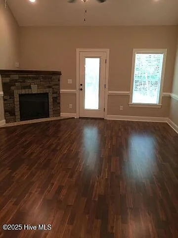 1632 Cambria Dr #B — Photo 5