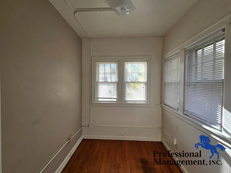708 N 31st St #A — Photo 9