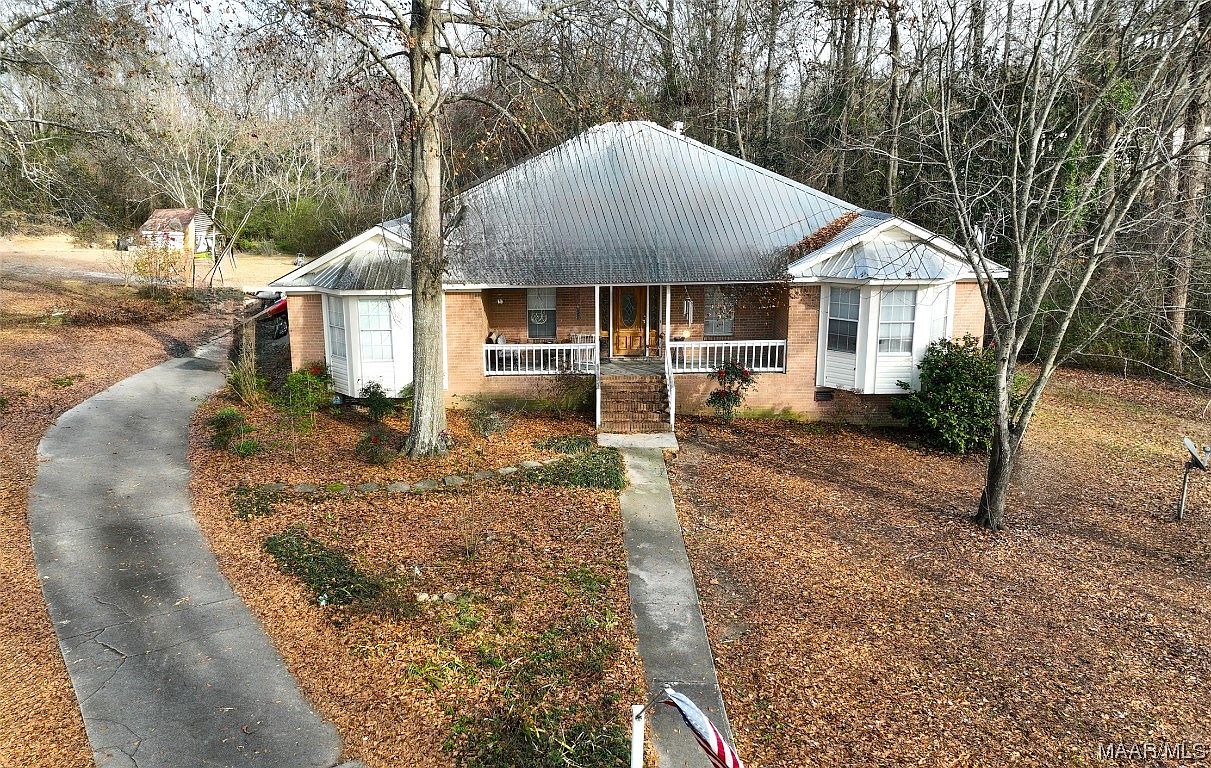 421 County Road 764, Clanton, AL 35046 | MLS #552064 | Zillow