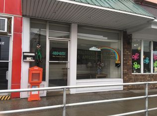 114 Main St W, Oak Hill, WV 25901