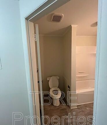 3rd image of 1528 6th Ave APT 2