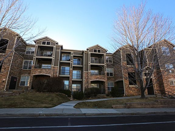 2nd image of 2800 Blue Sky Cir #2-305