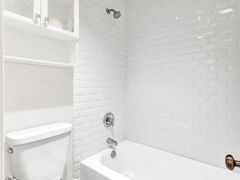 4408 Larner St — Photo 3
