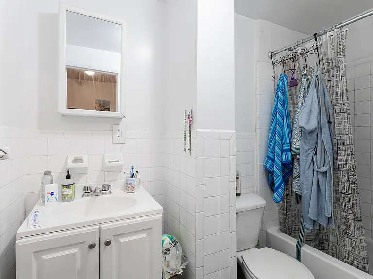 975 Amsterdam Ave #3S — Photo 7