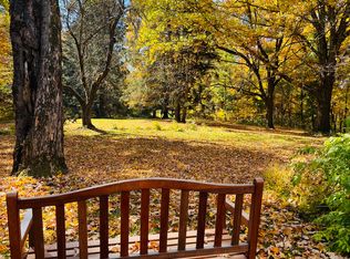 6 Fallkill Rd, Hyde Park, NY 12538