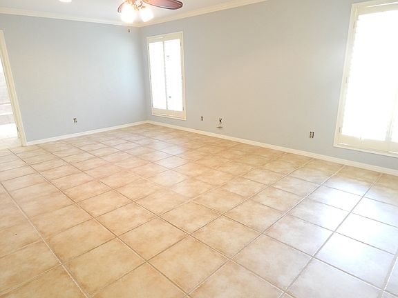 4th image of 6307 Stoneham Dr