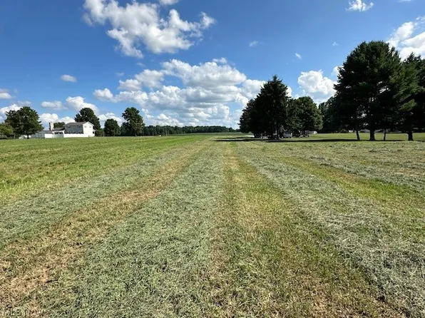W Pleasant Home Rd, West Salem, OH 44287
