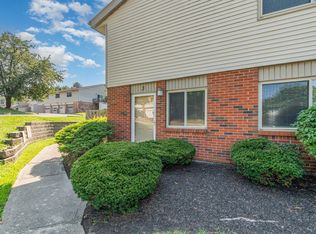 1052 Oakwood Ct APT 3, Independence, KY 41051