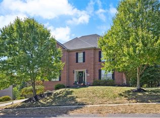 237 Erin Dr, Cranberry Township, PA 16066
