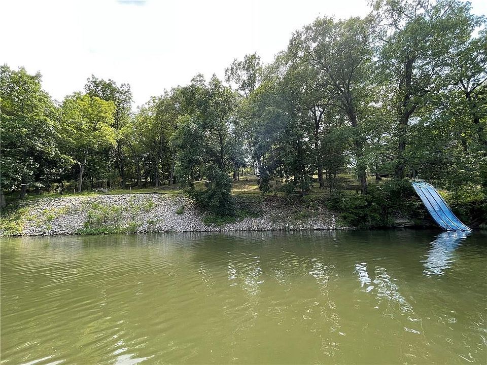 1st image of 163 Lake Viking Ter