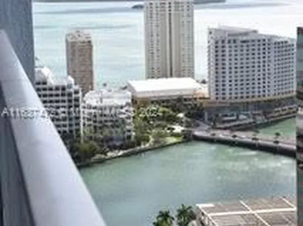 55 SE 6th St APT 3804, Miami, FL 33131