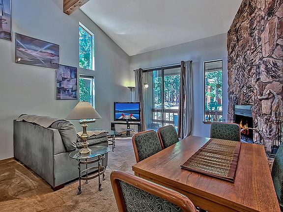 3rd image of 12799 Northwoods Blvd #4