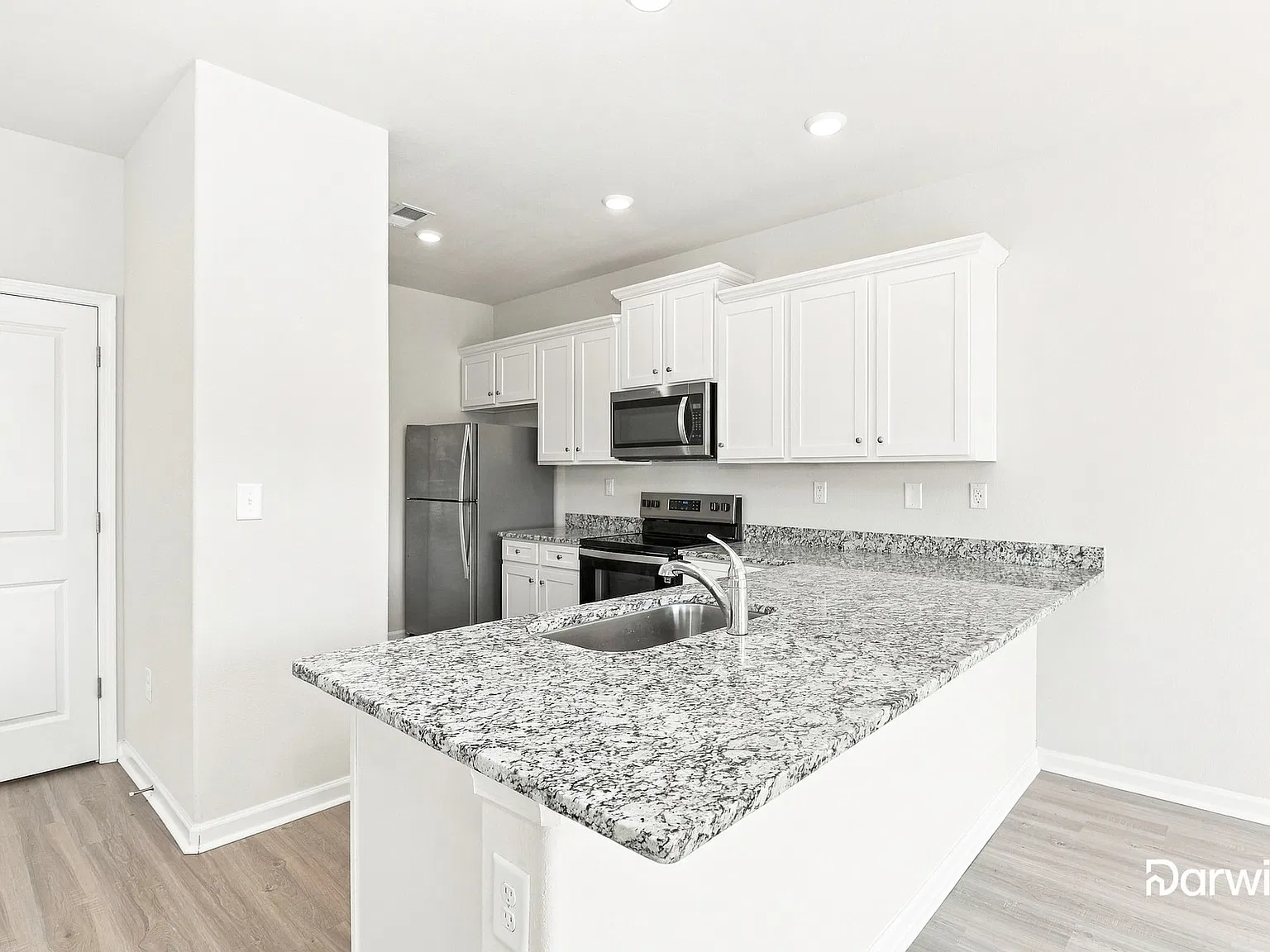 3 bed, 2.5 bath, 1679 sqft, $1,850 — Photo 4