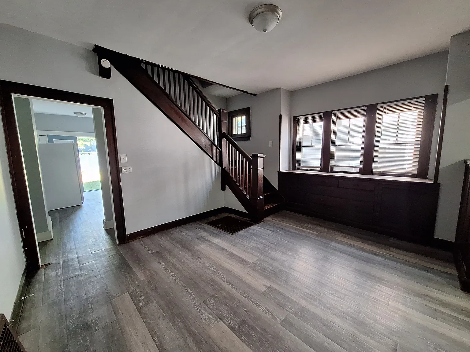 3 bed, 1.5 bath, $1,295 — Photo 3