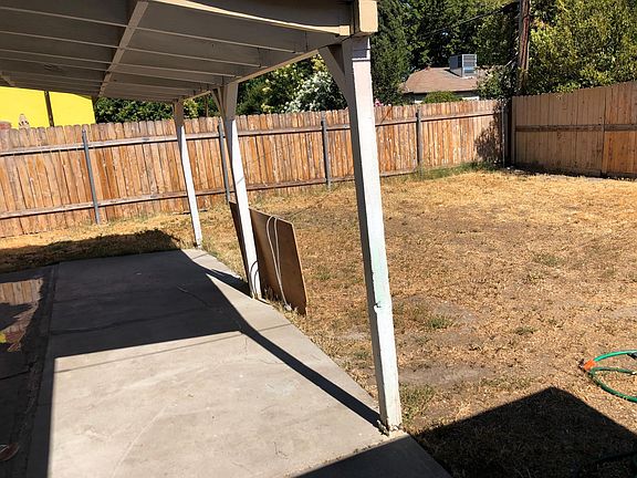 4th image of 2040 Arliss Way