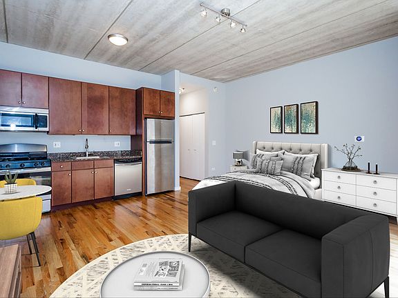 5th image of 630 N Franklin St APT 920