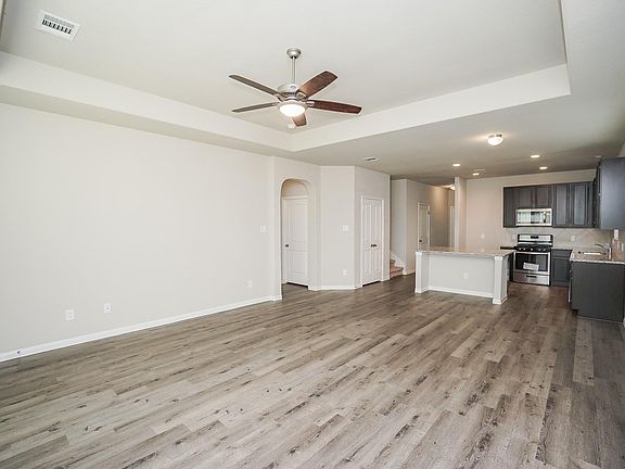 4th image of 24711 Allori Ct