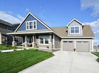 1711 SW Linden St, Ankeny, IA 50023