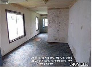 5th image of 3603 6th Ave